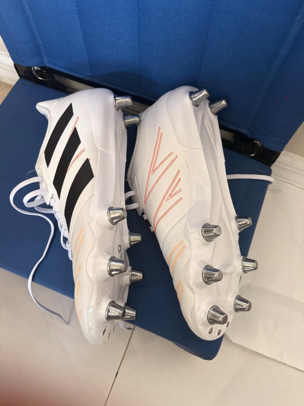 adidas size 10